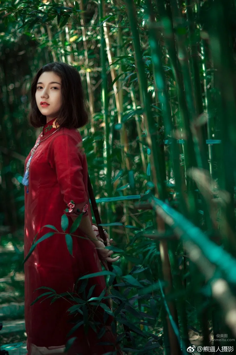 维族美女苏比 微博时尚私房写真_65
