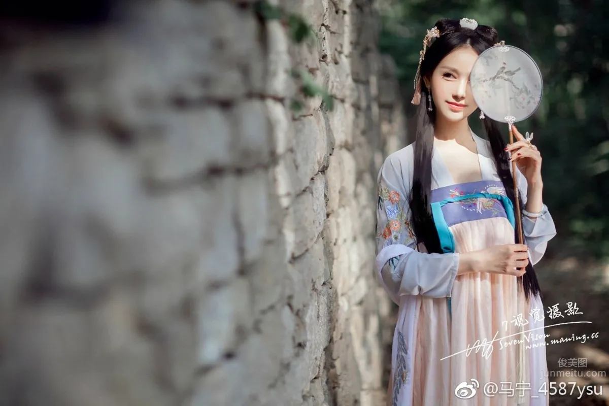 Classical Beauty Audrey Ru, Elegant Bearing Across Ten Miles of Peach Blossoms photo 7