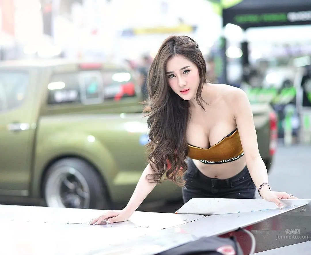 泰國車模Aomamp Narak 身材曲線太犯規 19