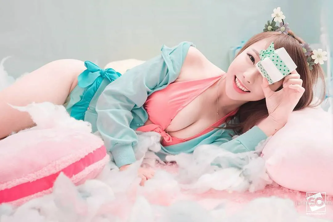 Hong Kong Beauty Su Yi IG Playful Private Shoot Photos photo 22