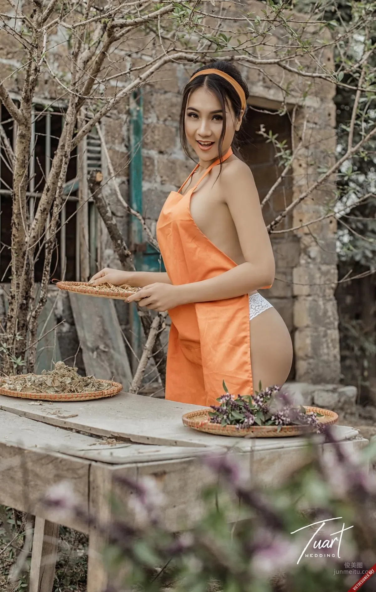 越南鄉村性感姐妹花 湖光春色救溺水少年- 下篇 45