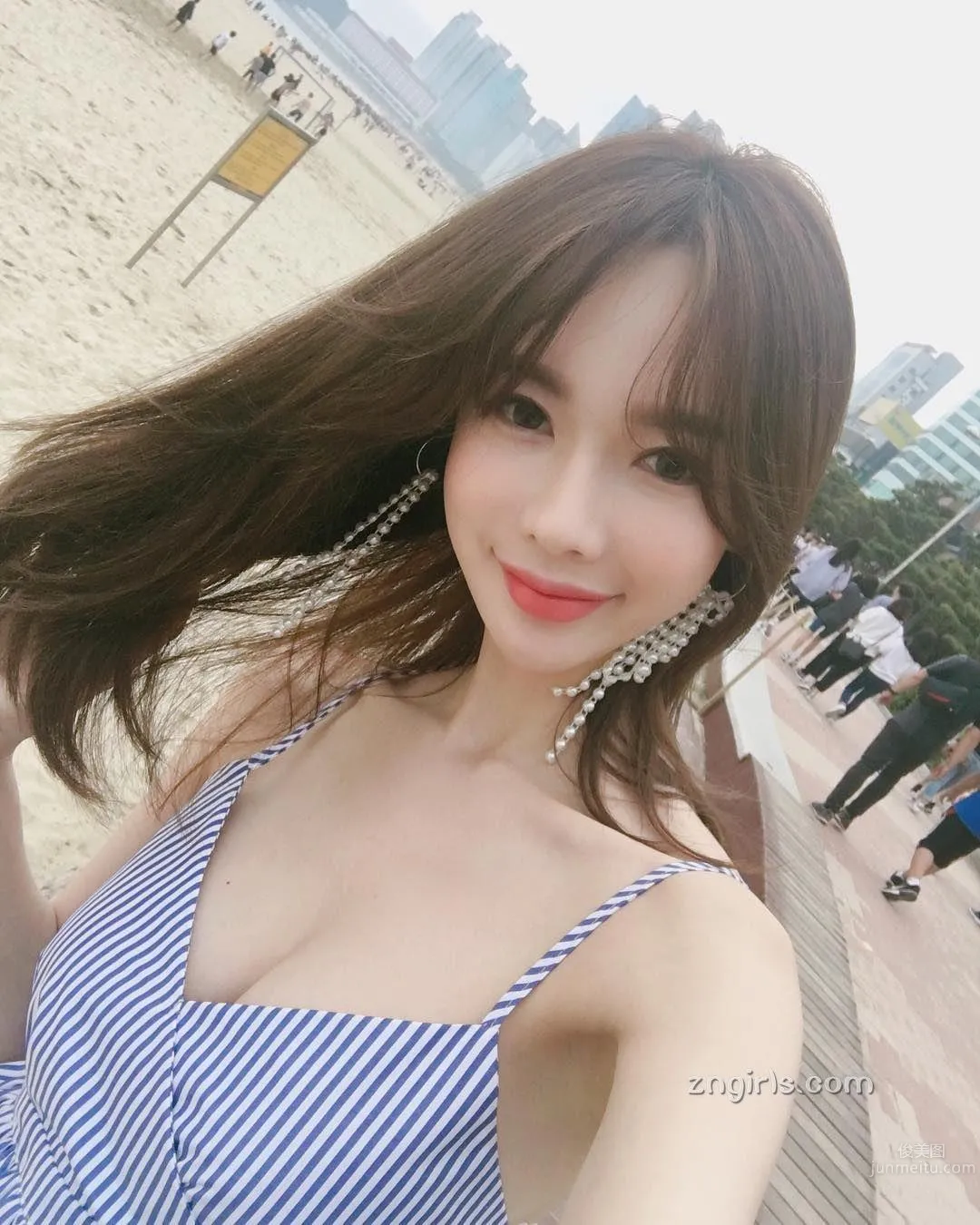 Korean Online Shop Model Hyemi Elegant and Mature Charm photo 21