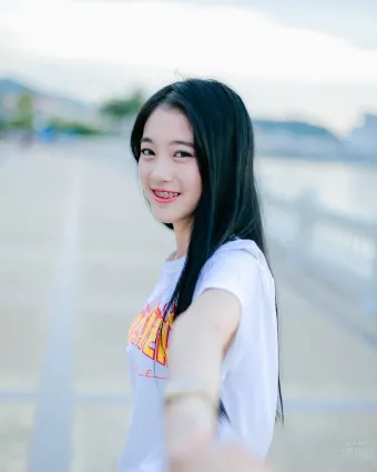 清純美女Pimploy Chitranapawong唯美寫真