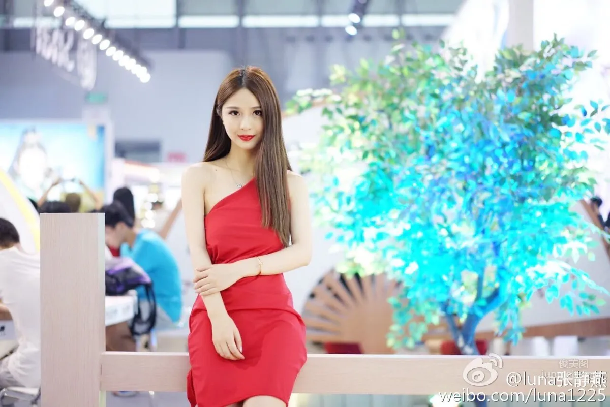 摩羯美眉張靜燕 微博私房定制寫真 35