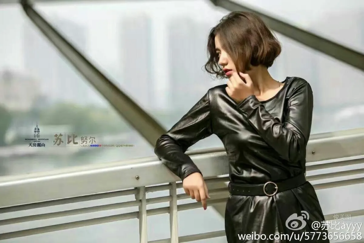 维族美女苏比 微博时尚私房写真_45
