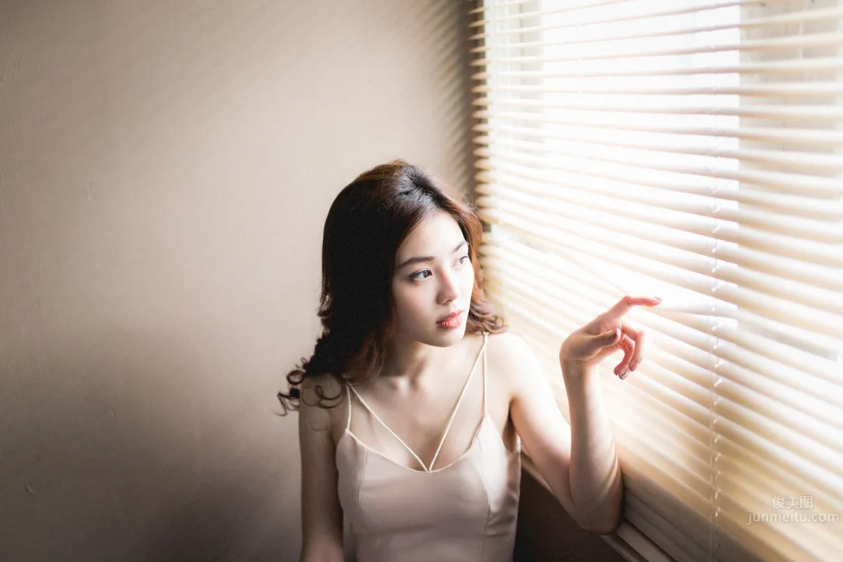 泰國女神Tadshanok Chulanond家居唯美系寫真 27