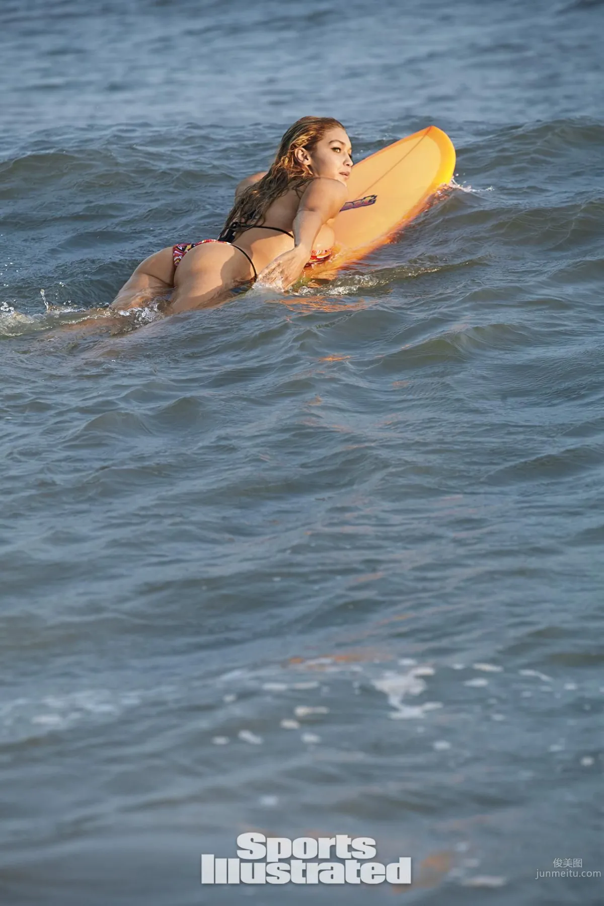 Palestinian and Dutch Mixed Gigi Hadid Sexy Sports Illustrated Album photo 9