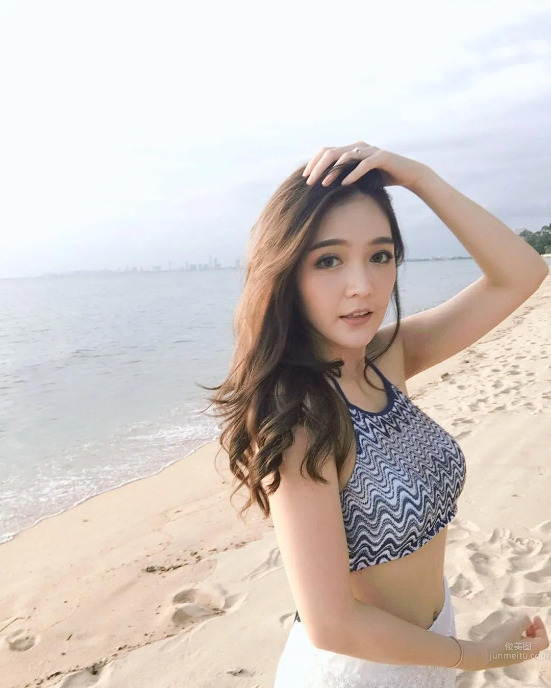 Thai Beauty Rossarin Sweet and Lovely, Super Hot Bikini Sparks Imagination photo 25
