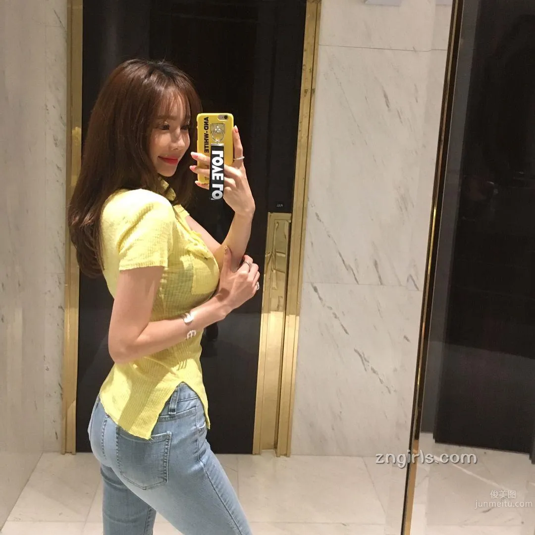 Korean Online Shop Model Hyemi Elegant and Mature Charm photo 28
