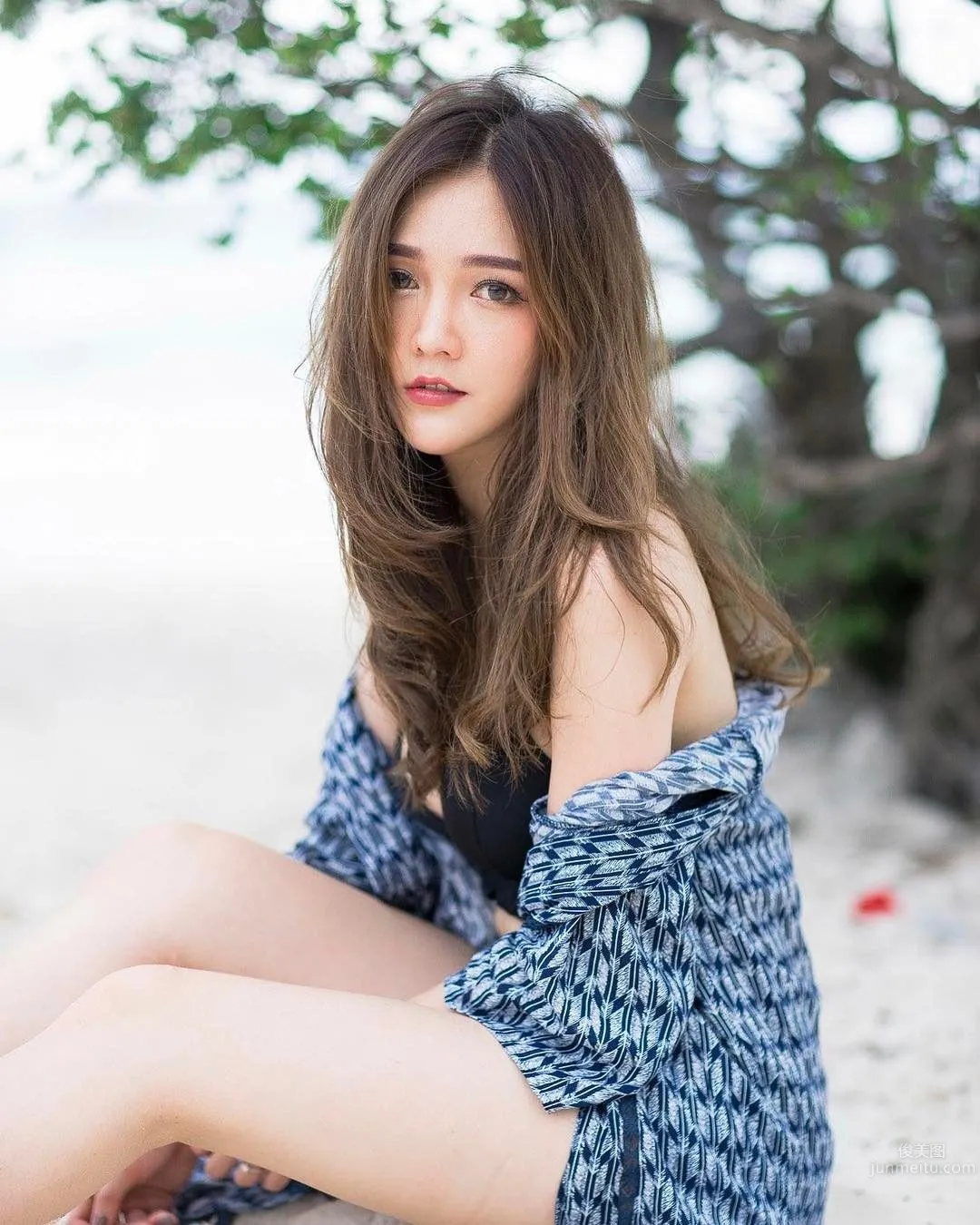 Thai Beauty Rossarin Sweet and Lovely, Super Hot Bikini Sparks Imagination photo 8