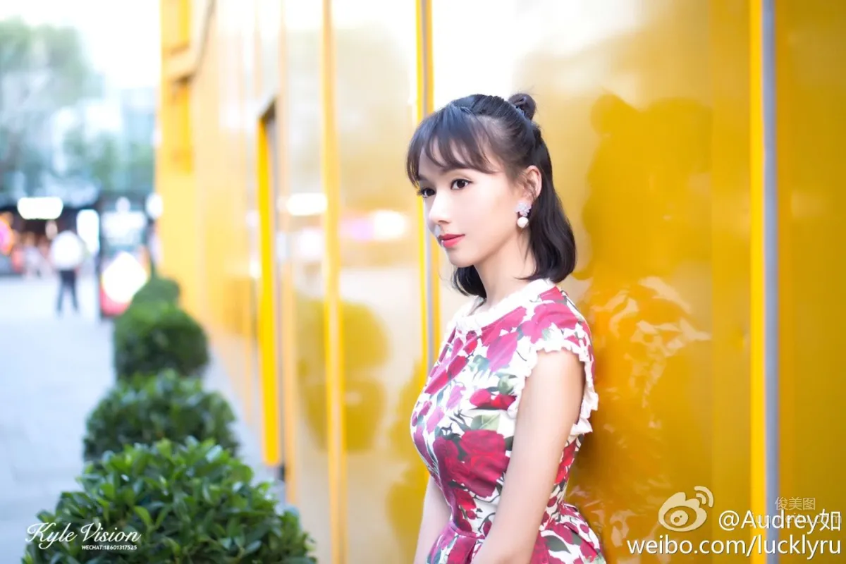 Elegant Beauty Audrey Ru, Fresh Street Snap and Beautiful Home photo 20