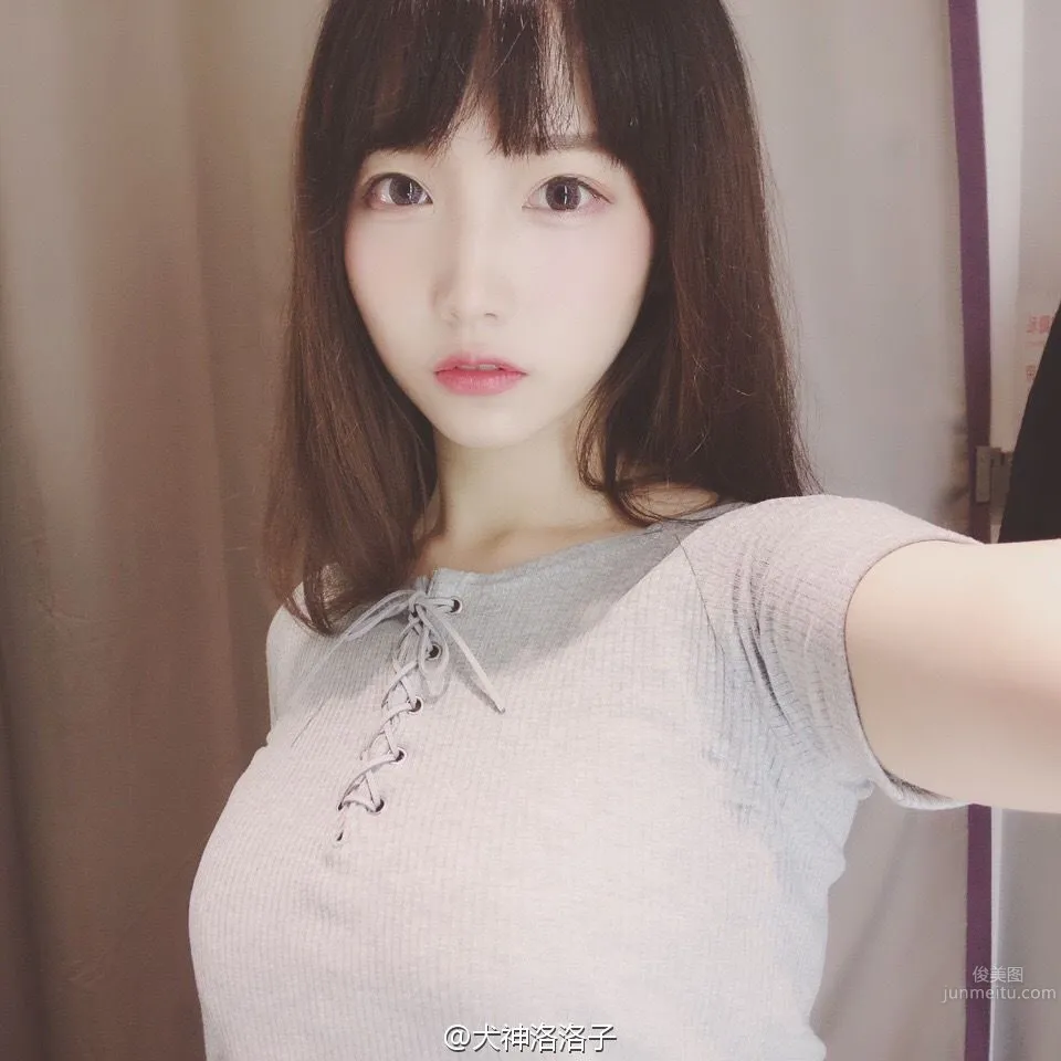 犬神洛洛子微博Cos寫真美圖精選 16