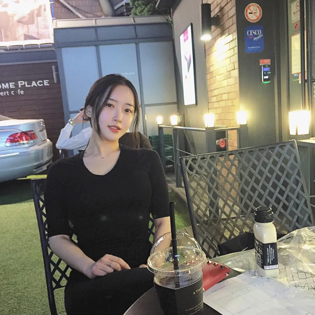 韩国健身正妹Kang Su一出场让全健身房都傻了_1