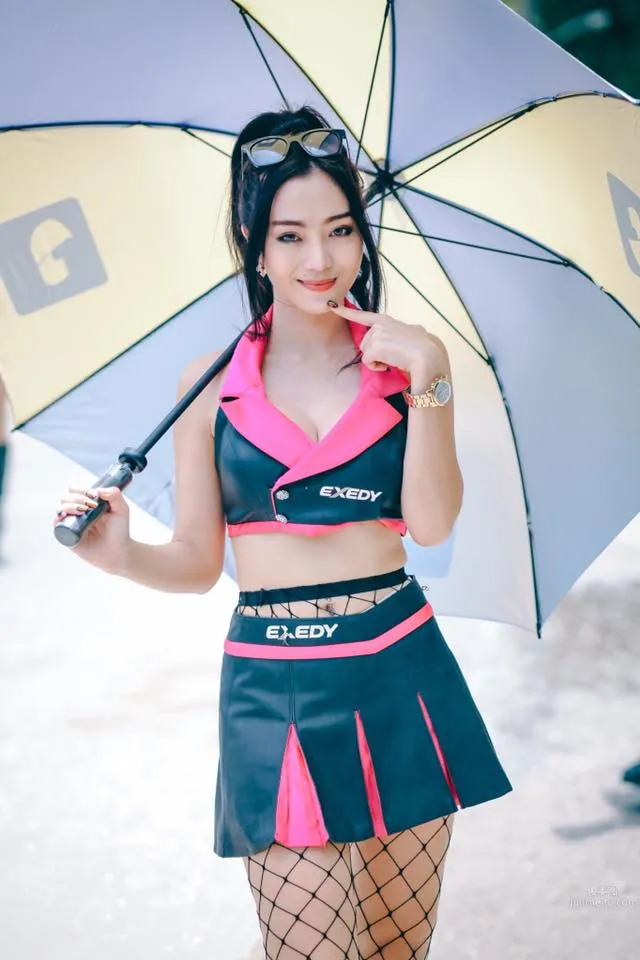 泰國禦姐Khimkae Maxim 賽車女郎與家居誘惑系列 6