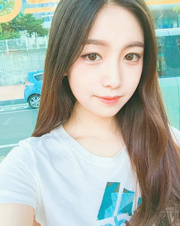 韓國法學系正妹李惠珍 雖然不是偶像卻很得民心 24