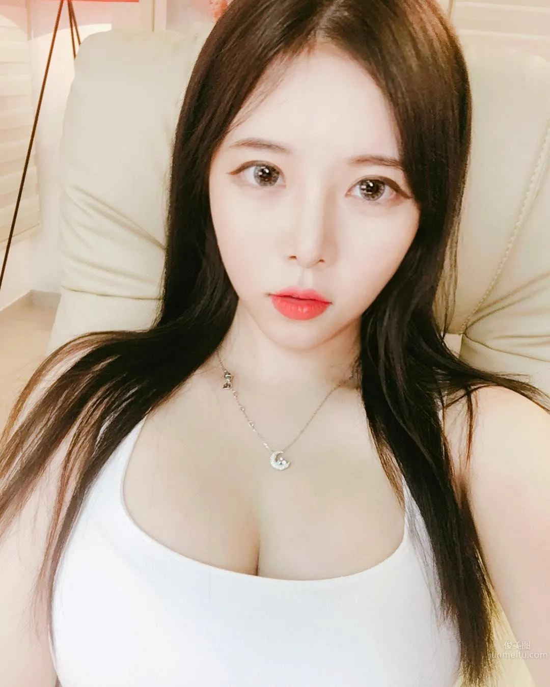 南韓火辣BJ李秀麗 性感歐派私房美照 2