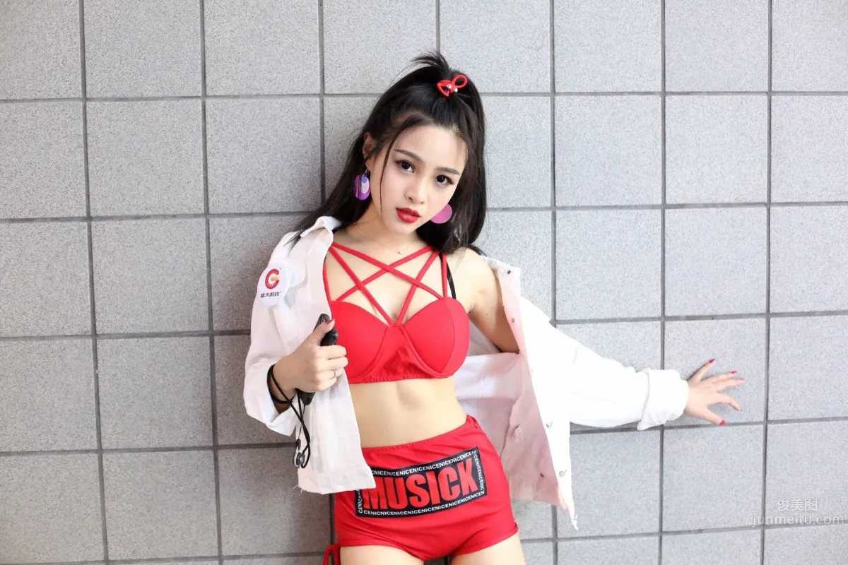 Peng Qiaqia - 2017ChinaJoy Shanda Games Dancer photo 10