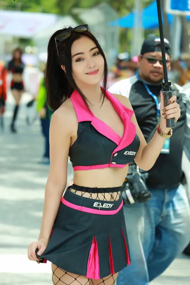 泰国御姐Khimkae Maxim 赛车女郎与家居诱惑系列_2