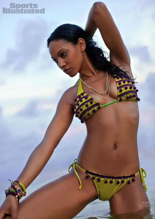 American Model Ariel Meredith Early Sports Illustrated Swimsuit Photos photo 30