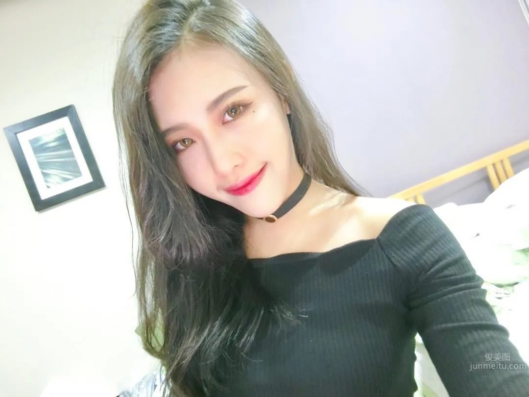護理系校花Hannah Chin 轉型空姐俏麗私房照 19