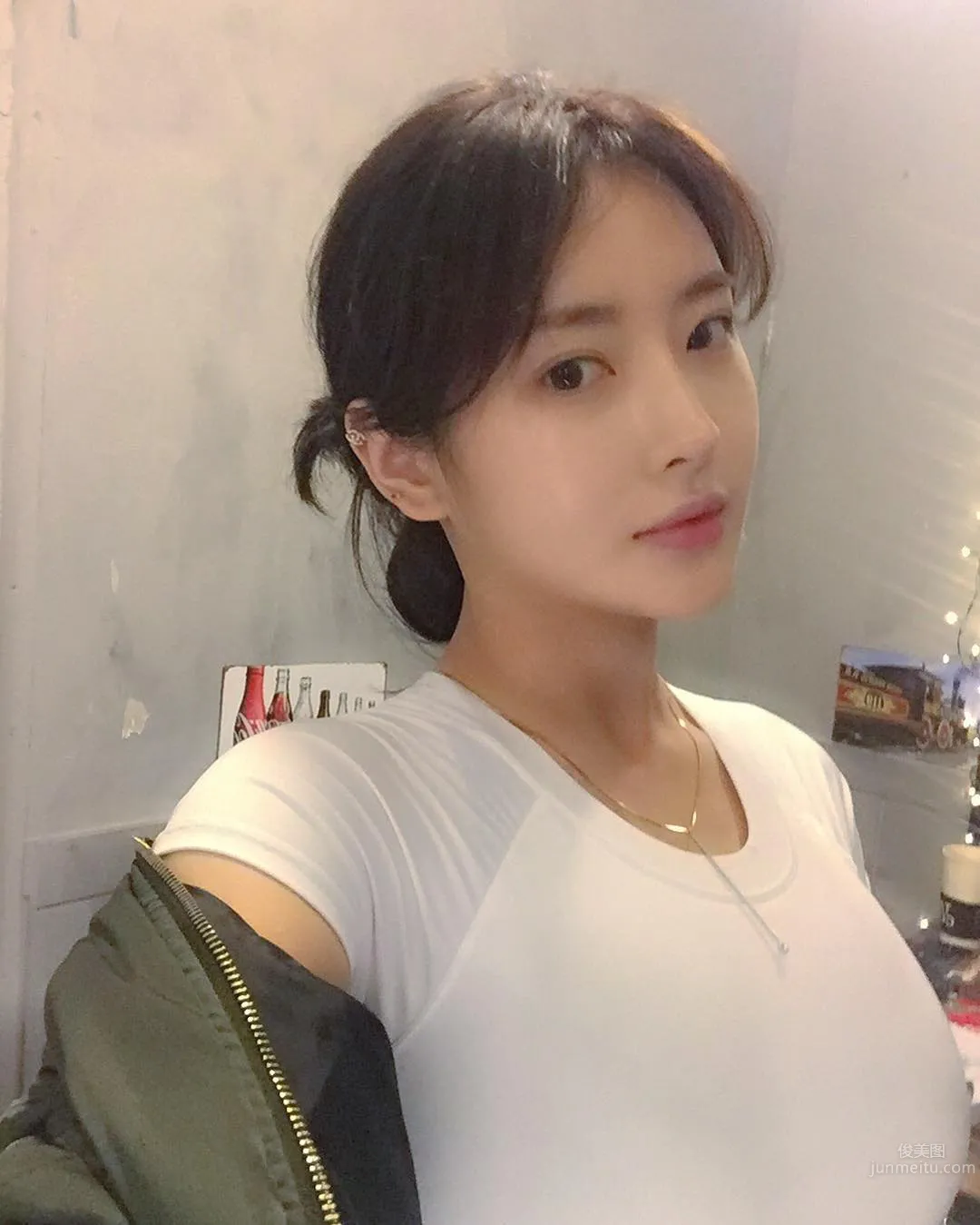 Korean Fitness Beauty Kang Su Stuns the Whole Gym the Moment She Appears photo 22