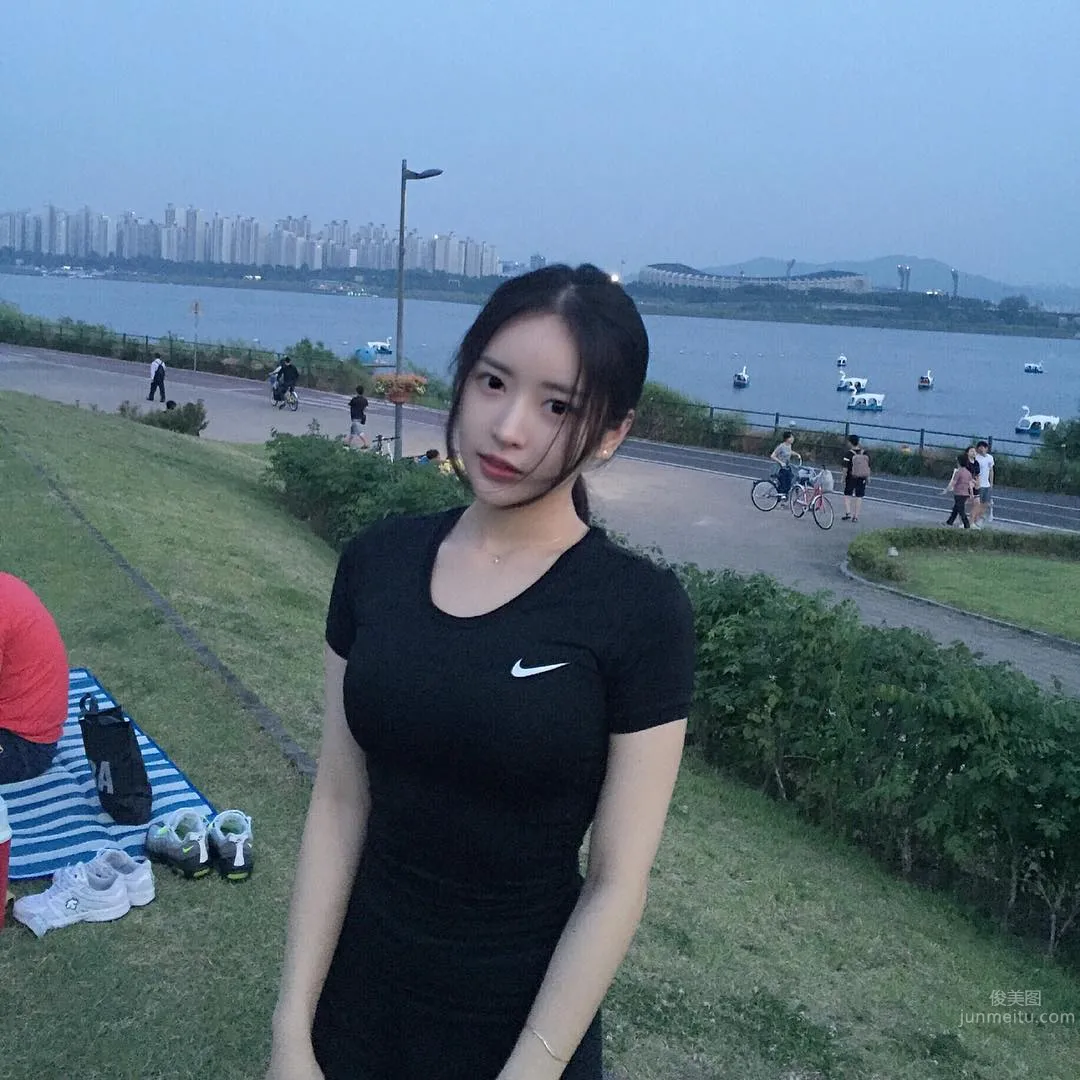 韩国健身正妹Kang Su一出场让全健身房都傻了_3