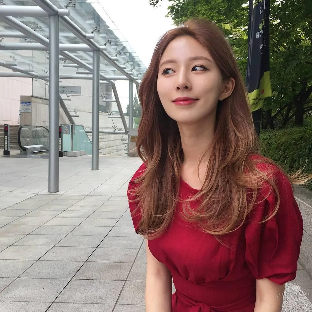 Korean Flawless Beauty Kim Bo-ra's IG Private Shoot Photos photo 15