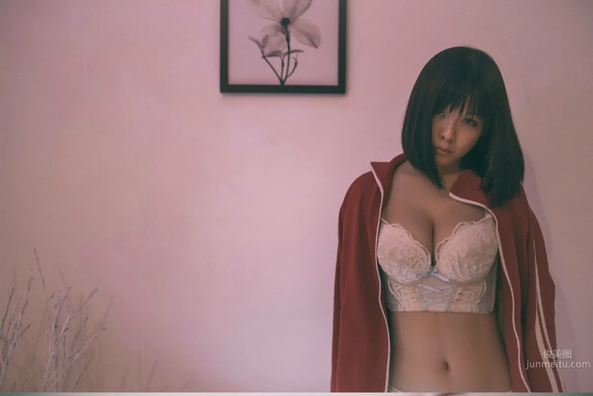 橘由紀Yuki- 校園暴力寫真《破蛹》第二章 34