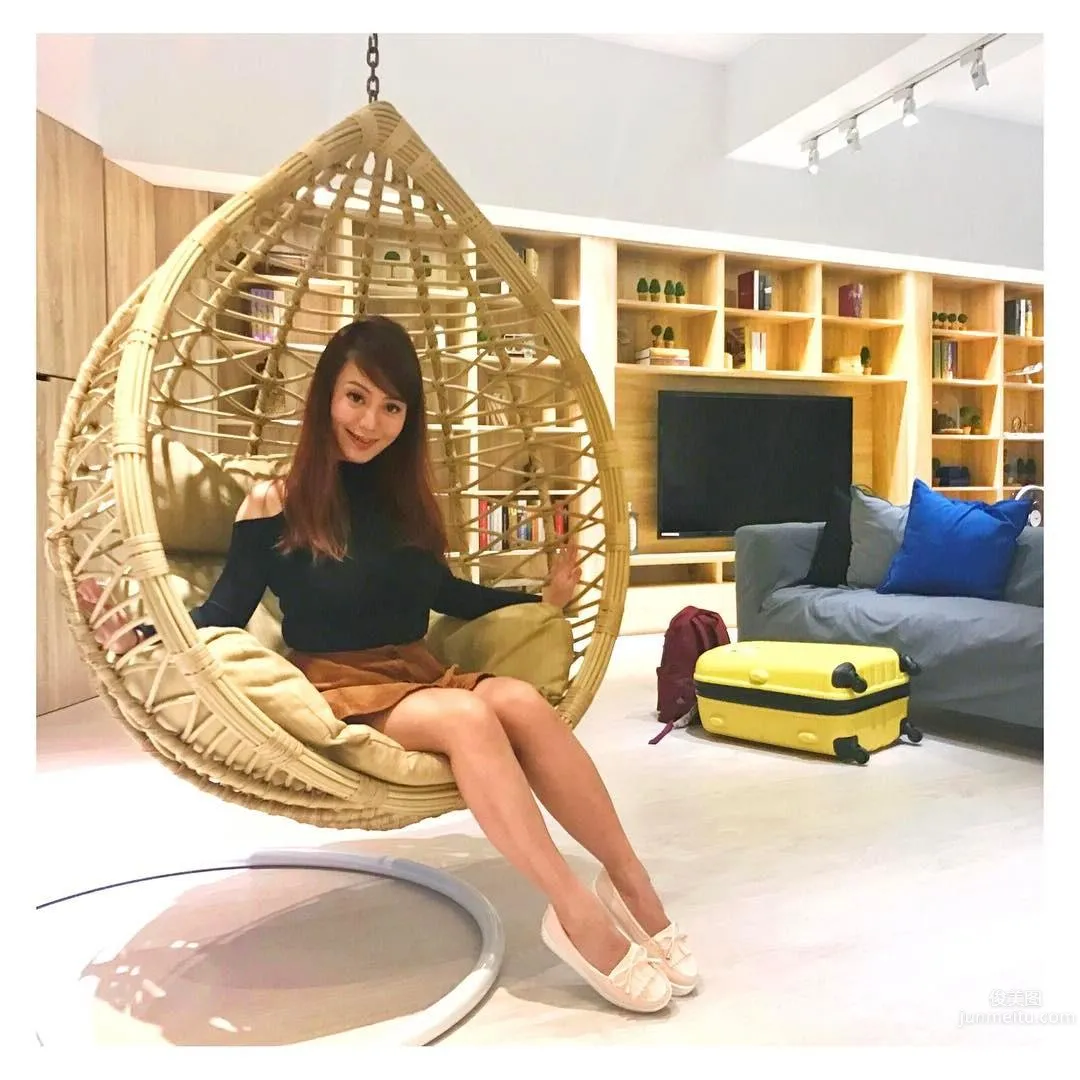 新加坡正妹VerySallyish 美女部落客的魔鬼身材_45