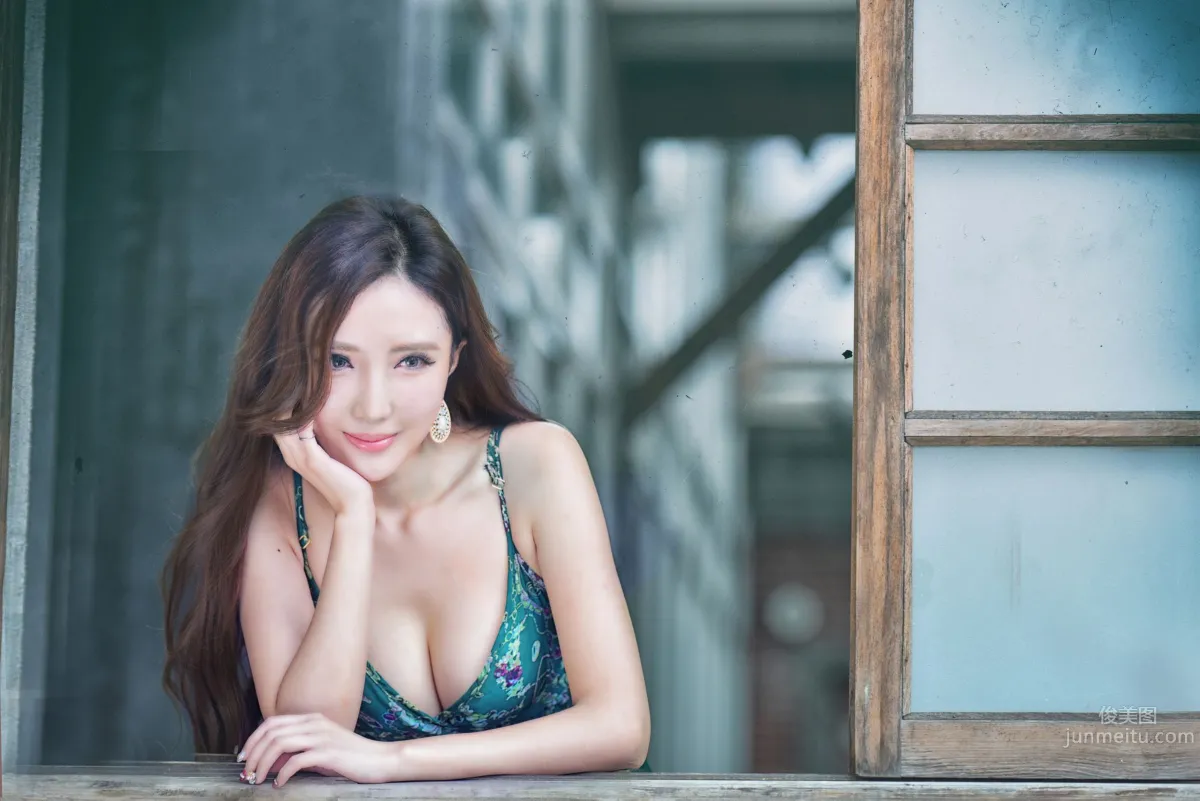 趙芸- 成熟女人戶外寫真系列五 94