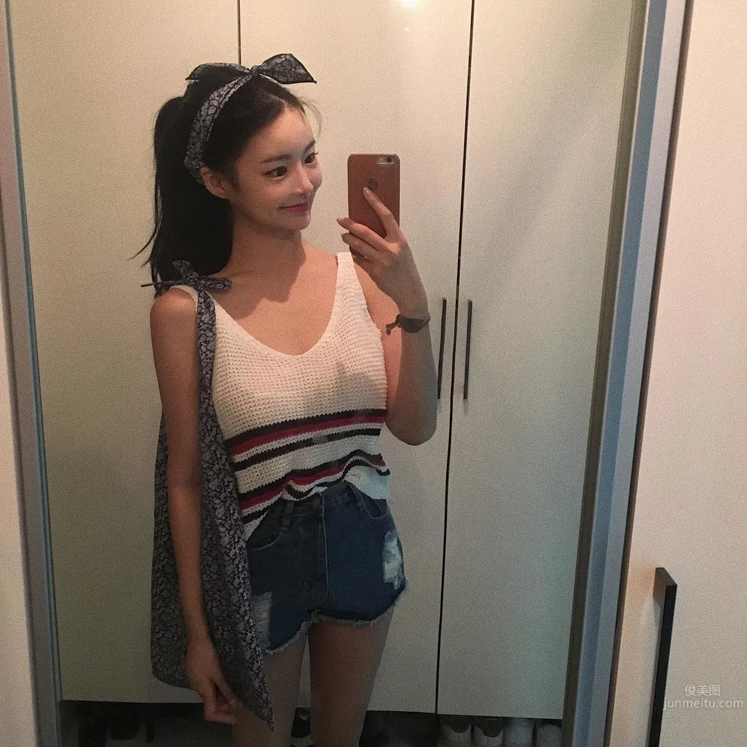 南韓素人Dear Sophia 最甜笑容與最正身段 33