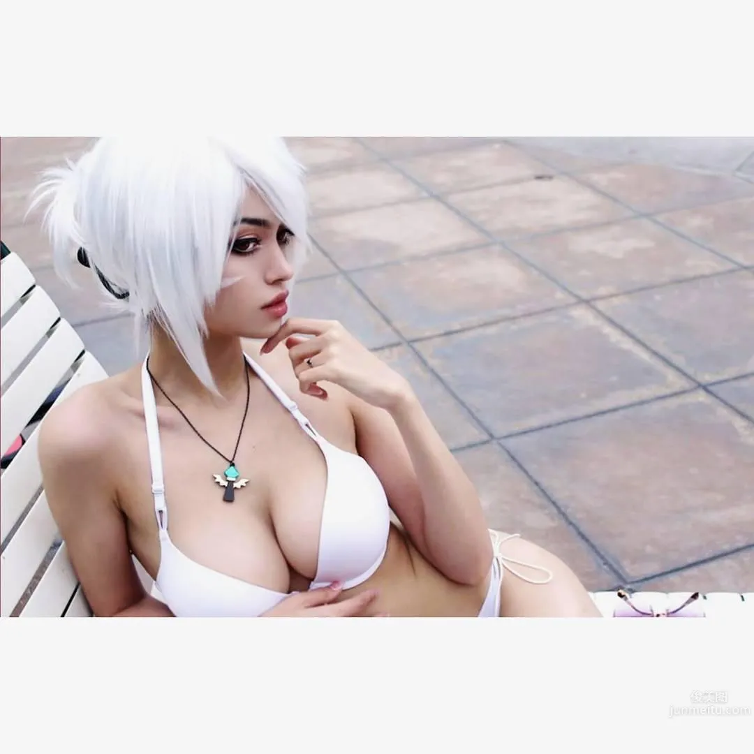 越南正妹Qilin 不仅是电玩高手还是性感Coser_0