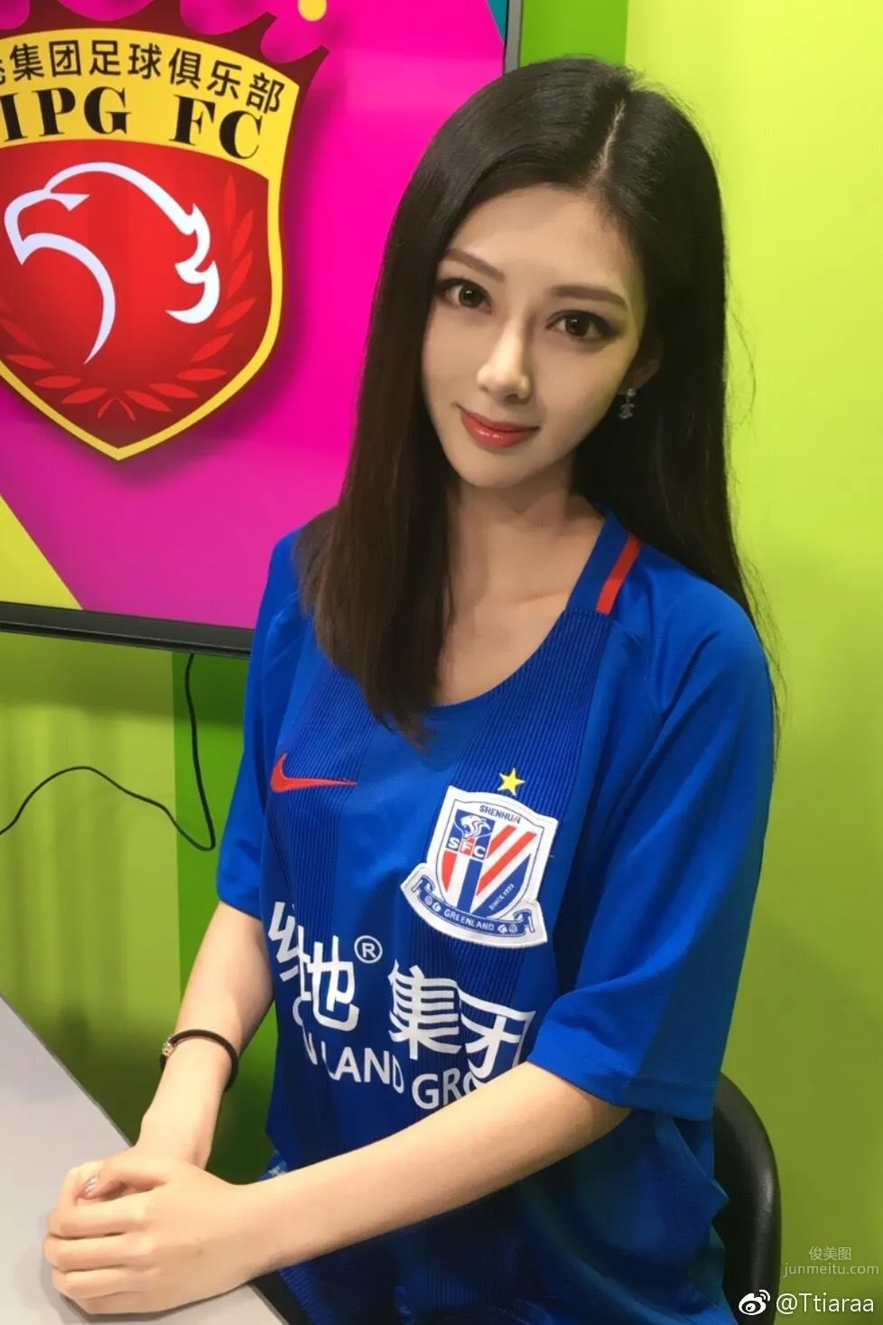Ttiaraa- 2017ChinaJoy熊貓展台showgirl 16
