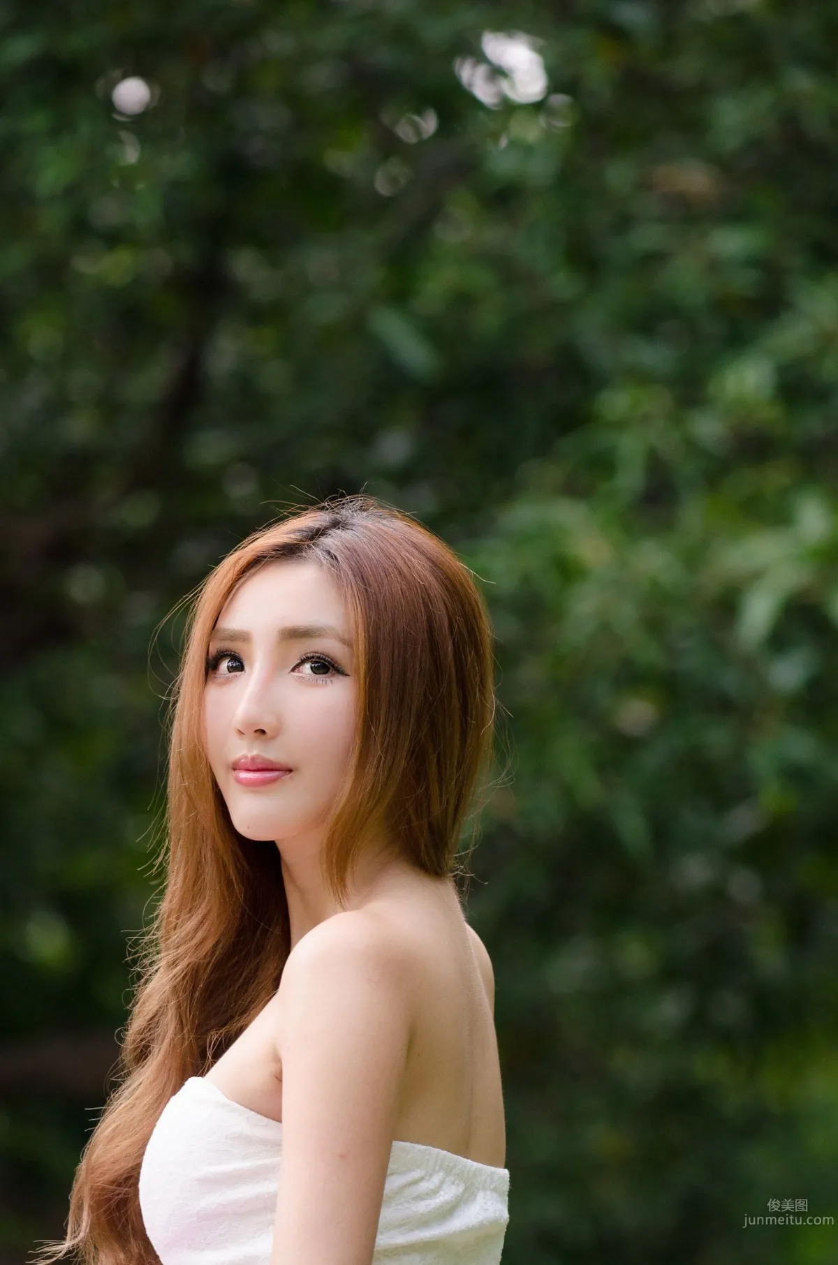 趙芸- 成熟女人戶外寫真系列四 38