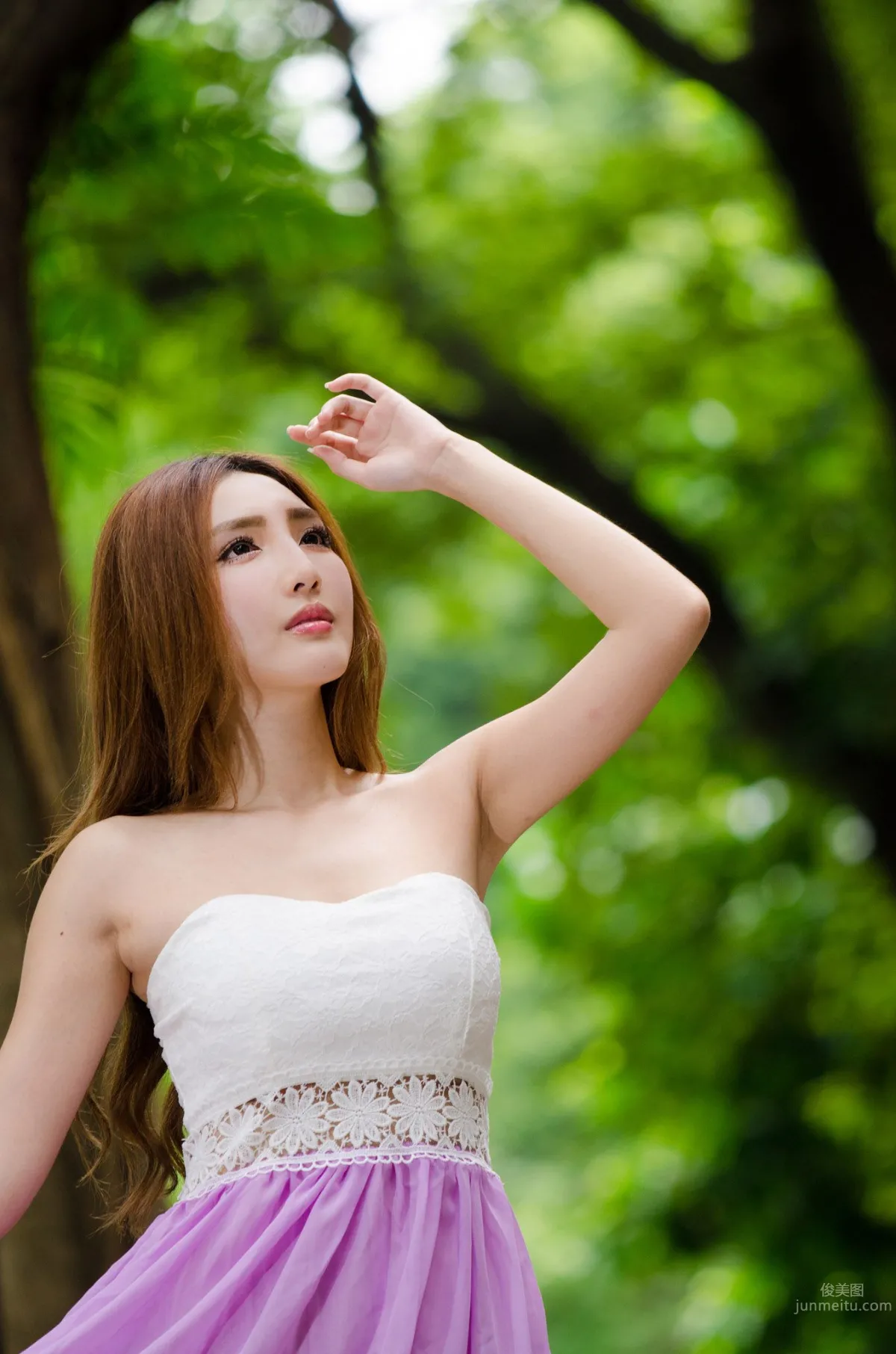 趙芸- 成熟女人戶外寫真系列四 19
