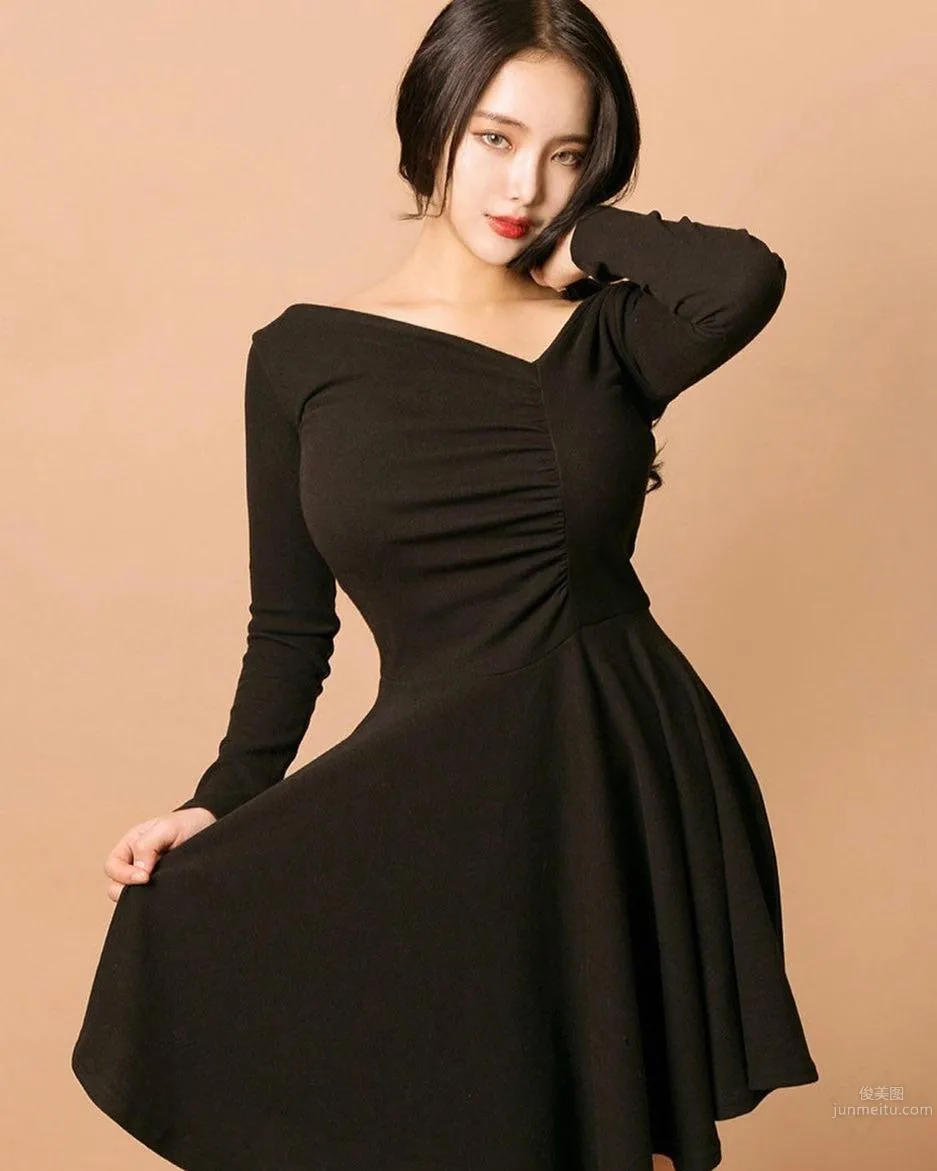 Korean Online Shop Beauty jeee622 Shocking Nuclear Bomb Figure photo 32