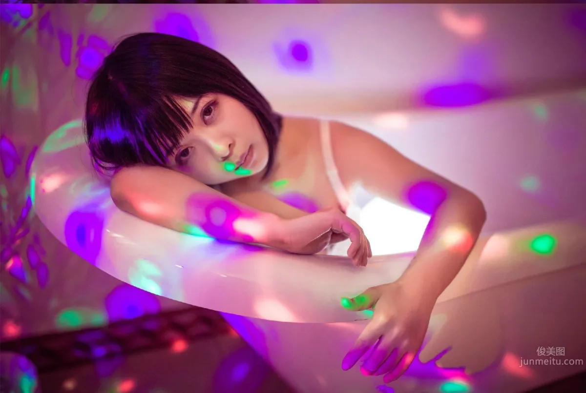 橘由紀Yuki- 校園暴力寫真《破蛹》第二章 38
