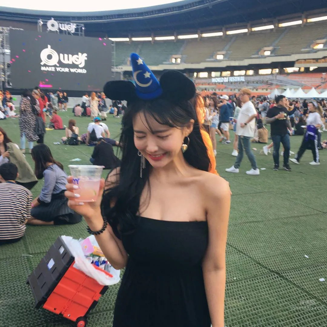南韓素人Dear Sophia 最甜笑容與最正身段 18