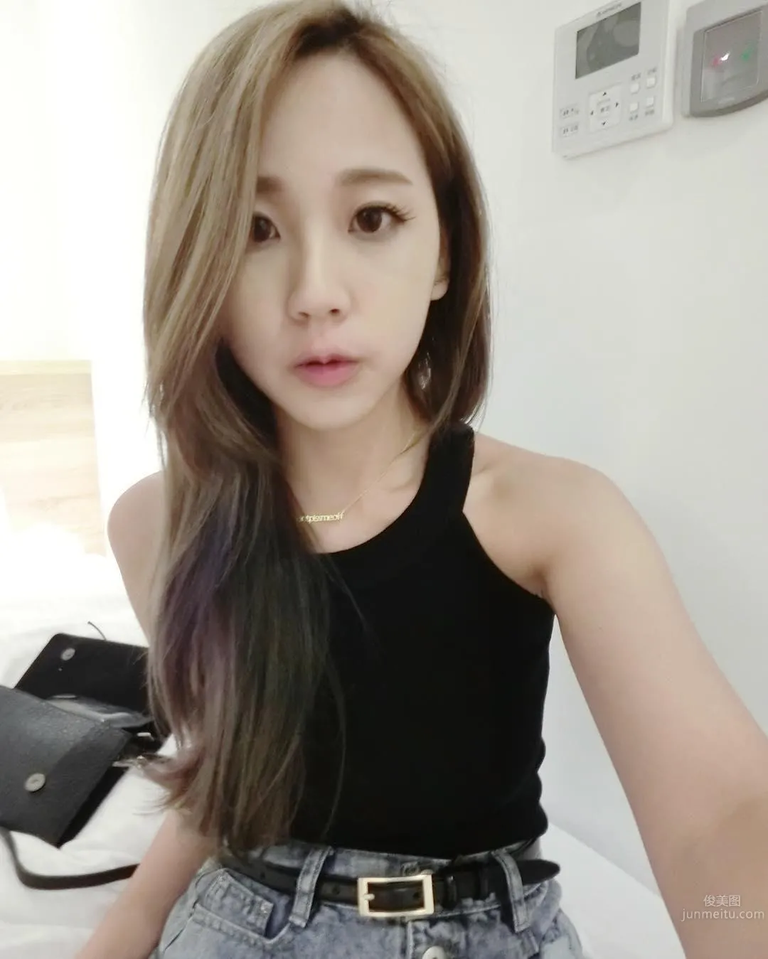 Taiwan Girl Queenta Kuo, The Hottest Chinese Language Female Teacher photo 1