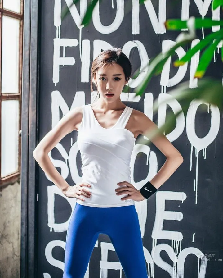 Yoon Ae Ji- 香汗淋漓的運動型寫真 27