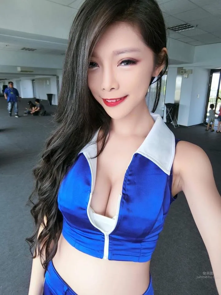 JKF女郎尤妝妝 外表冷豔内心熱誠 17
