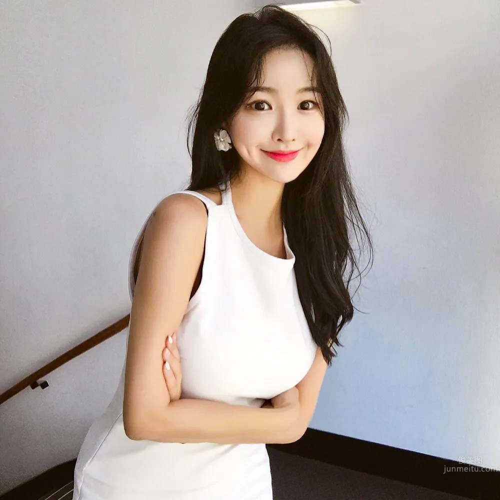 南韓素人Dear Sophia 最甜笑容與最正身段 20
