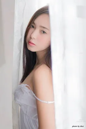 泰國清純美女Nachpatcharawee asl家居唯美系私房寫真