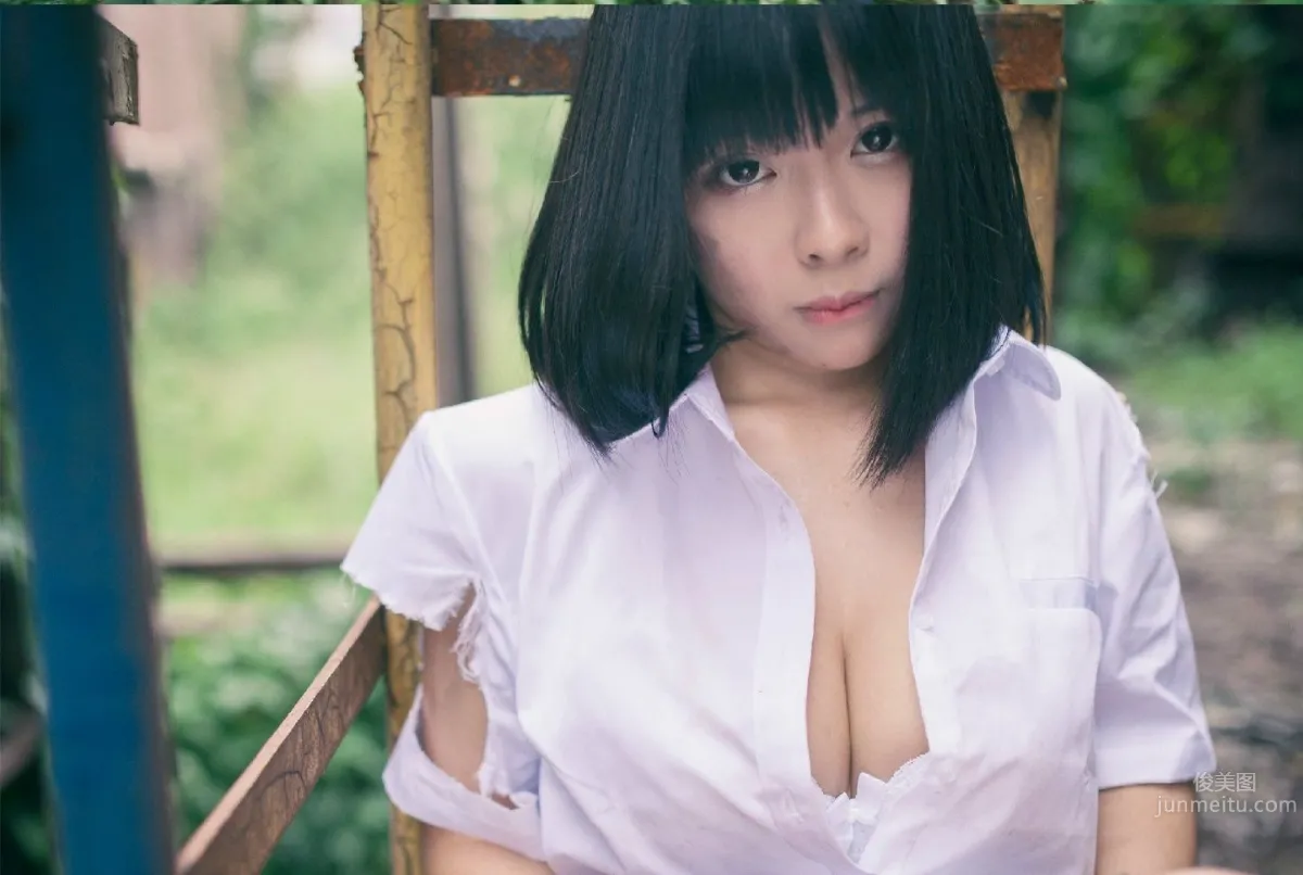 橘由紀Yuki- 校園暴力寫真《破蛹》序章 21