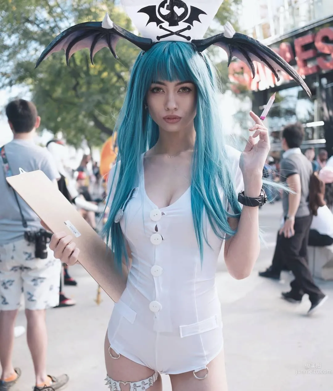 Qilin Anh: Coser photo 10