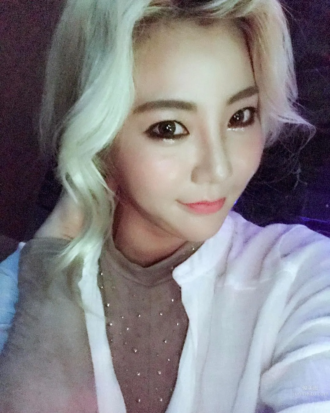 韓國舉牌女郎Lee Bom Yi非主流私房照 5