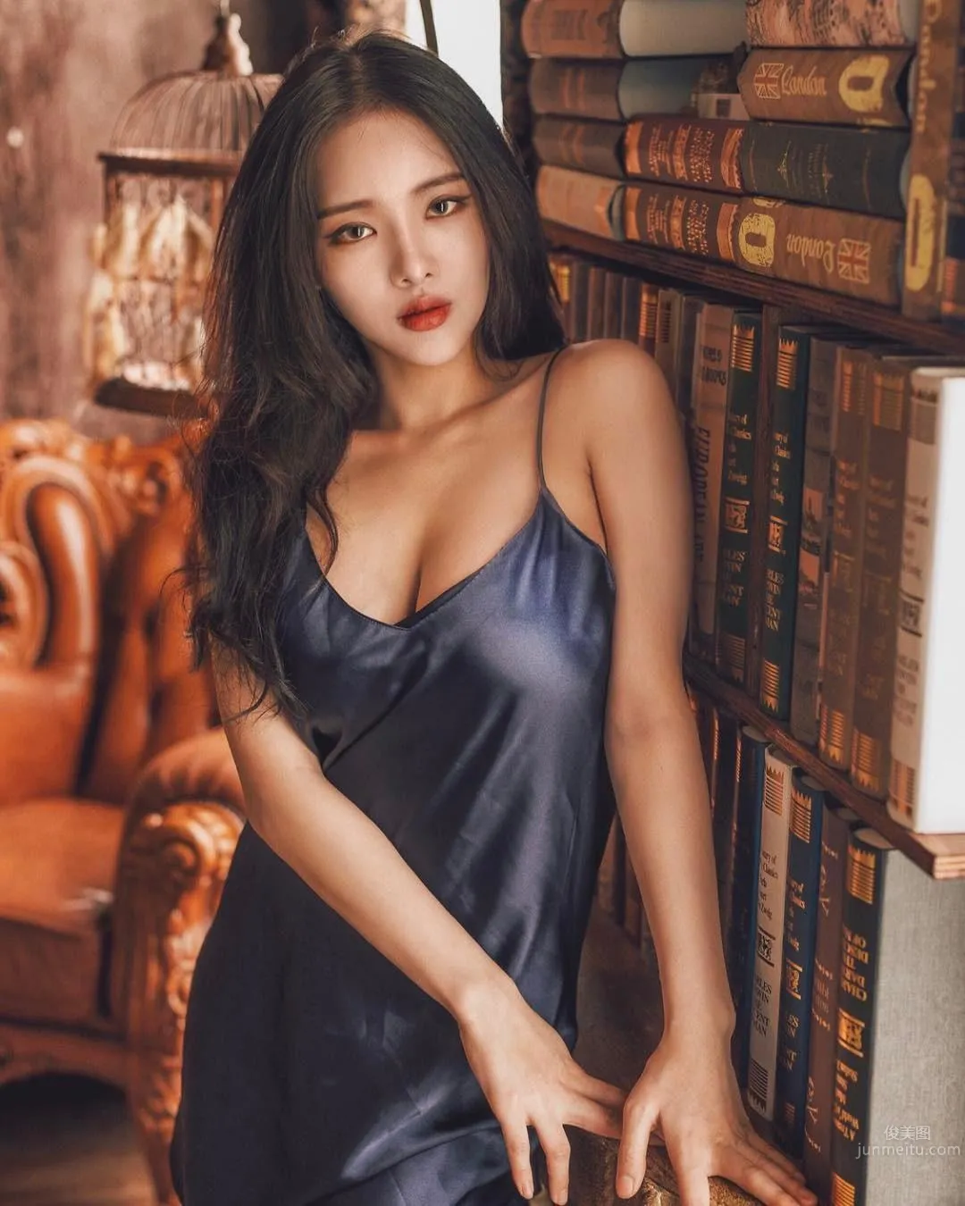 Korean Online Shop Beauty jeee622 Shocking Nuclear Bomb Figure photo 41