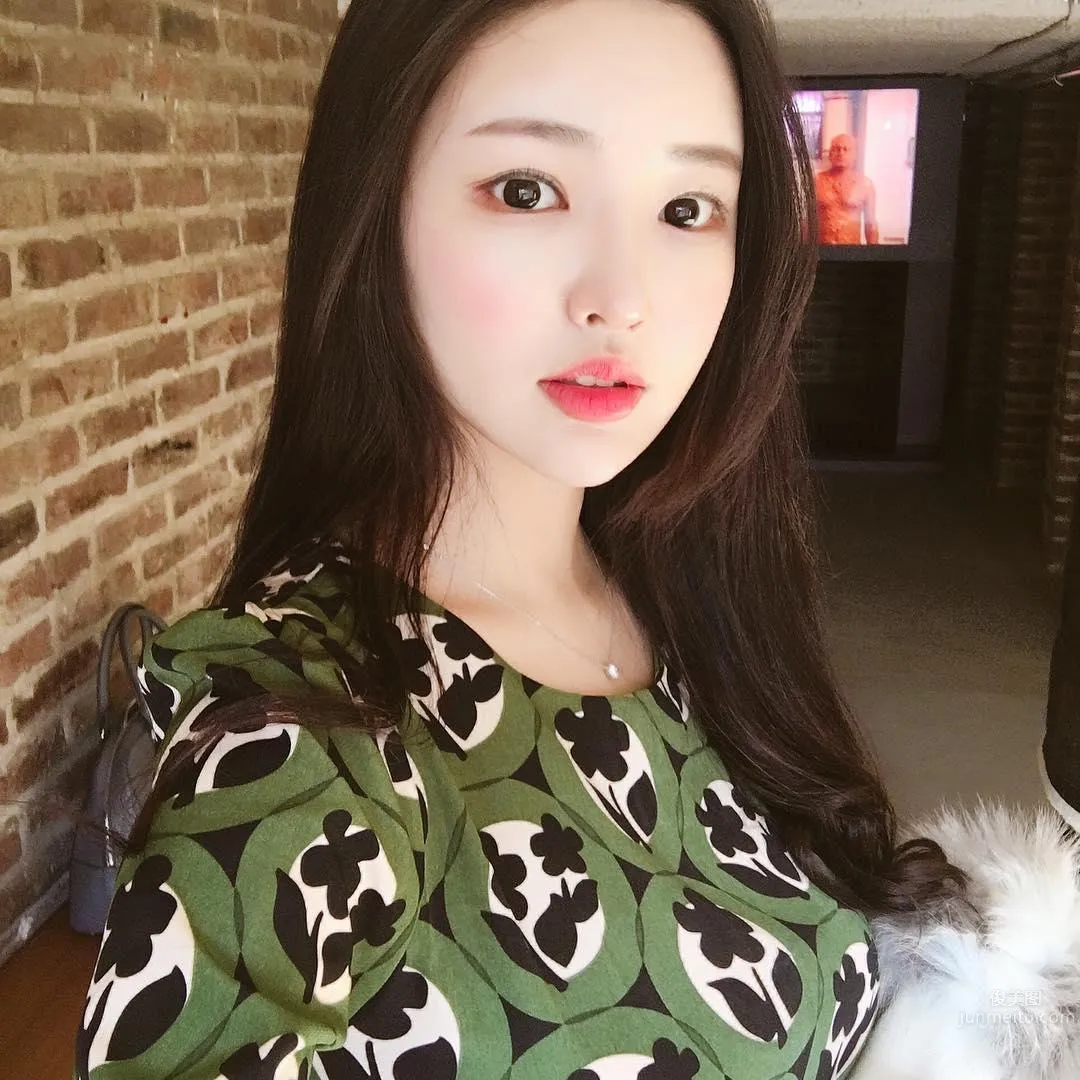 南韓素人Dear Sophia 最甜笑容與最正身段 11