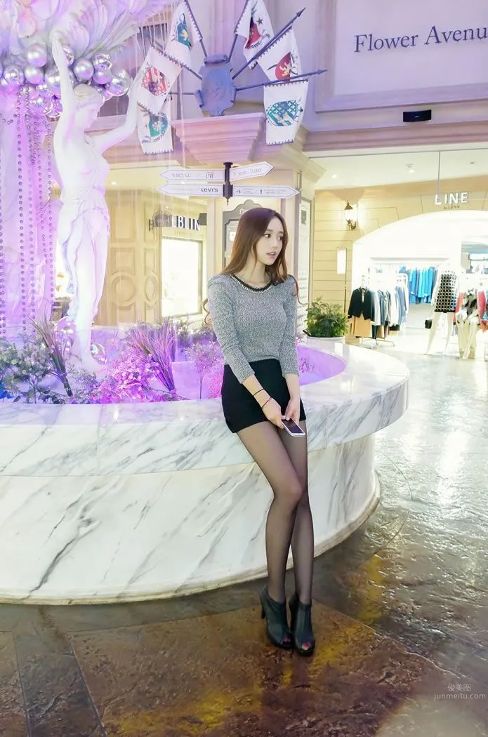 Son Yoon Joo - 2013 HD Photo Selection 200P photo 18
