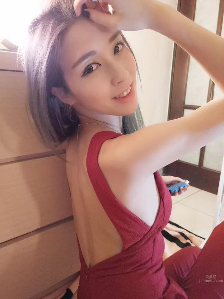 台灣正妹薇恩Vayen 綁帶衣就是有魔力 16